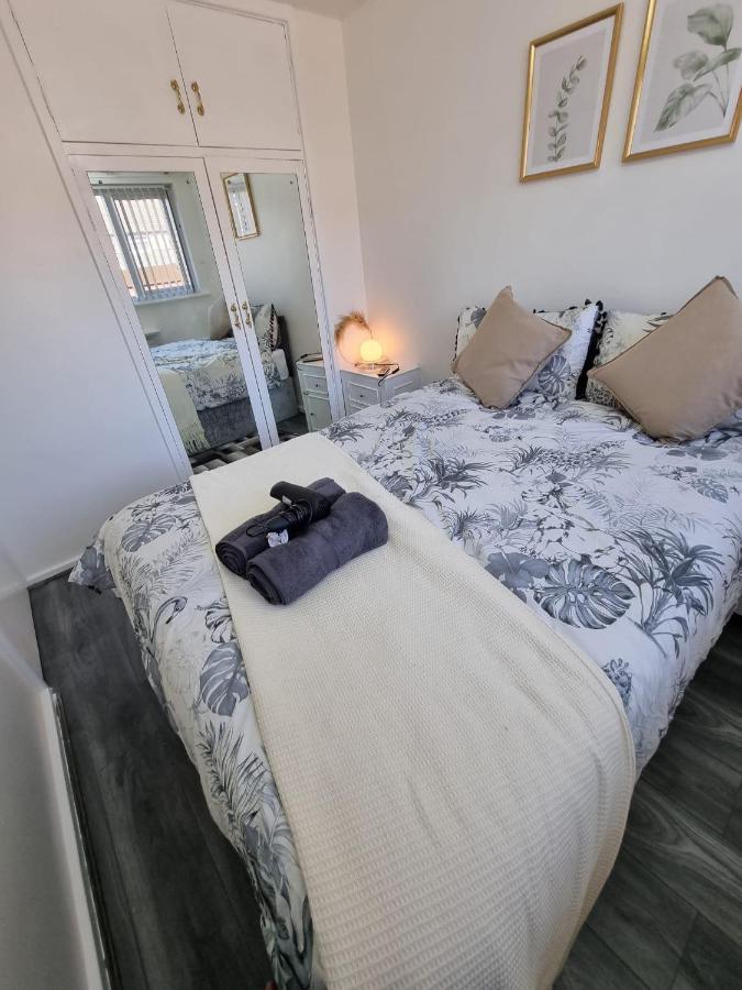 Centrally Located W/ Free Parking & Smart Tv Leeds (West Yorkshire) Exterior foto